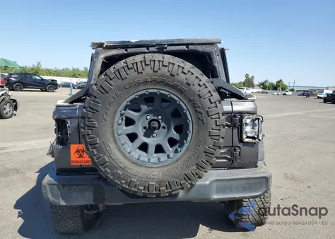 2018 Jeep Wrangler Unlimited Sport z USA, uszkodzony, nr VIN 1C4HJXDG1JW181852